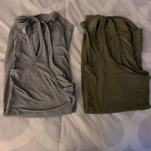 Gap fit maternity racer back shirt bundle
